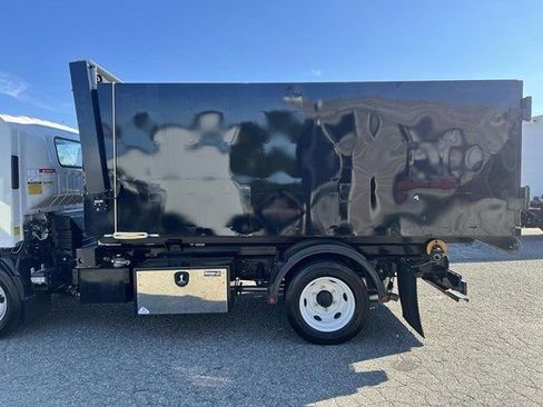 Used 2024 Chevrolet Low Cab Forward image 47