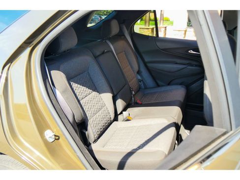 Used 2024 Chevrolet Equinox LT w/ LPO, Floor Liner Package AWD/4WD image 18
