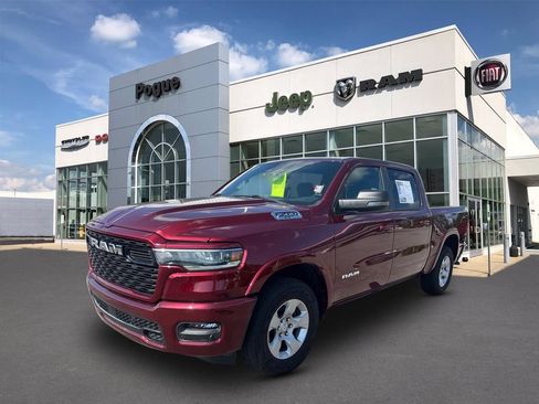 Used 2025 RAM 1500 Big Horn AWD/4WD image 1