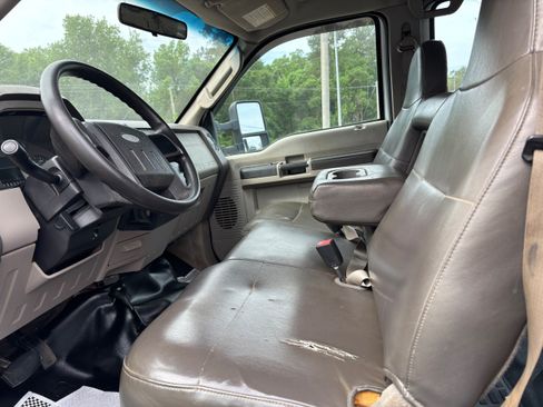 Used 2008 Ford F450 4x4 Crew Cab Super Duty image 5
