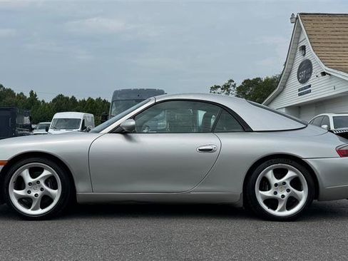 Used 2001 Porsche 911 Cabriolet image 10