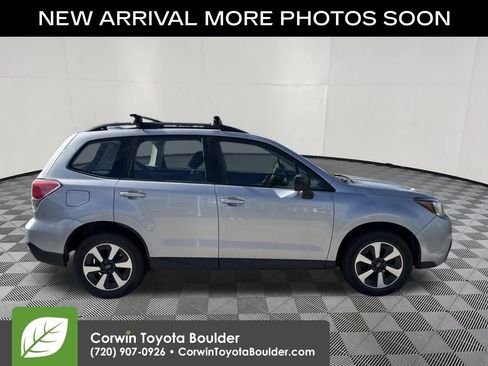 Used 2017 Subaru Forester 2.5i w/ Alloy Wheel Package AWD/4WD image 9