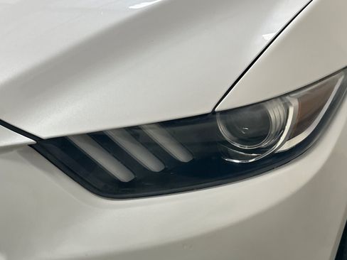 Used 2017 Ford Mustang GT Premium w/ Equipment Group 401A RWD image 48
