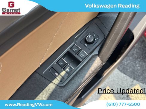 Certified 2022 Volkswagen Tiguan SE AWD/4WD image 12