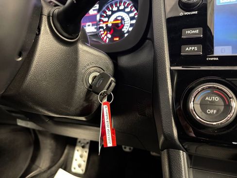 Used 2018 Subaru WRX Base image 30