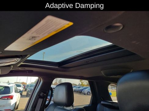 Used 2022 Dodge Durango R/T w/ Tow 'N Go Package image 16