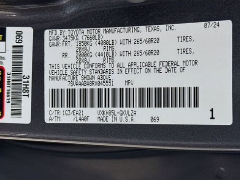 Certified 2024 Toyota Sequoia Limited image 35