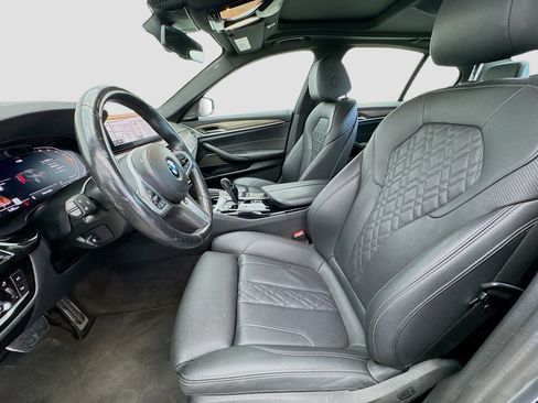 Used 2023 BMW 540i 540i w/ M Sport Package image 13