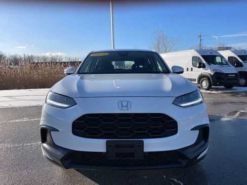 Used 2024 Honda HR-V LX image 10