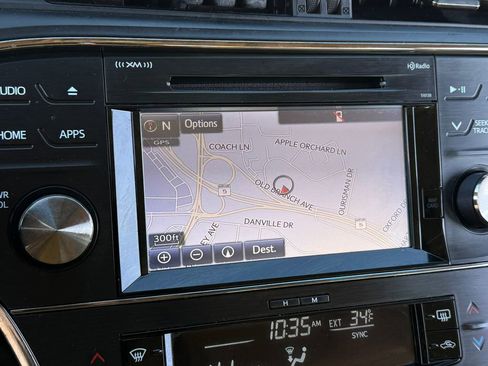 Used 2016 Toyota Avalon Touring image 21