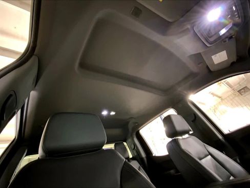 Used 2021 Chevrolet Silverado 1500 LT Trail Boss w/ Convenience Package II image 14