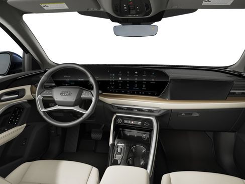 Certified 2025 Audi Q5 Premium w/ Convenience Package AWD/4WD image 3