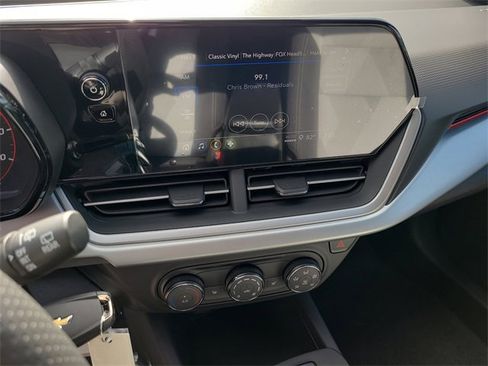 New 2026 Chevrolet Trax RS image 30