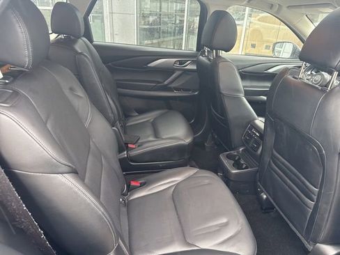 Used 2023 MAZDA CX-9 Touring image 35