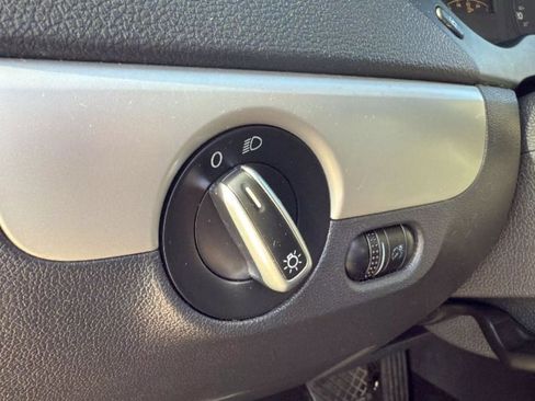 Used 2011 Volkswagen Jetta TDI image 28