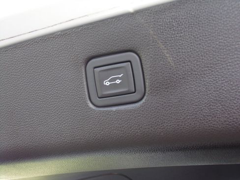 Used 2024 Chevrolet Blazer LT w/ Convenience Package image 25