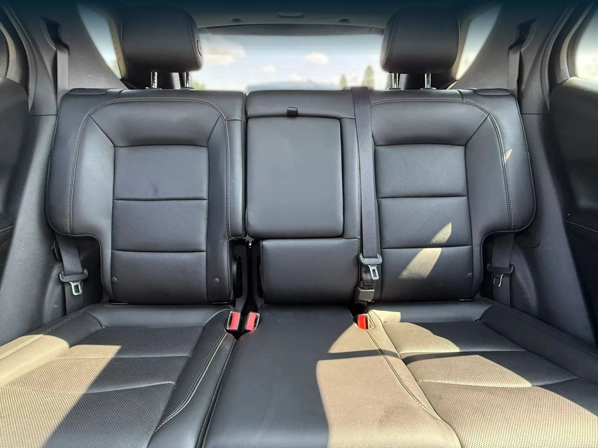 Used 2018 Chevrolet Equinox Premier w/ Premier True North Edition AWD/4WD image 22