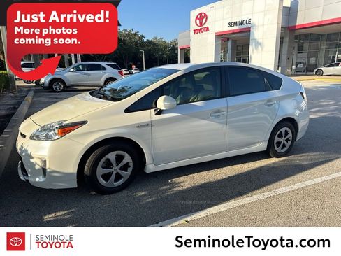 Used 2012 Toyota Prius Two FWD image 1