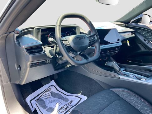 New 2026 Dodge Charger Scat Pack w/ Blacktop Package AWD/4WD image 9