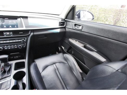 Used 2020 Kia Optima SE FWD image 13