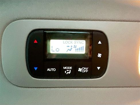 Used 2025 Honda Odyssey Elite image 27