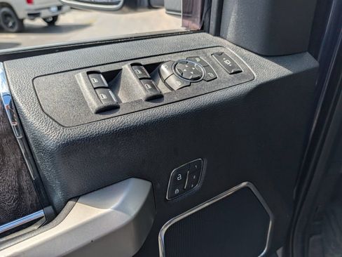 Used 2018 Ford F350 Lariat AWD/4WD image 25