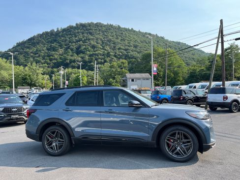 New 2026 Ford Explorer ST w/ Sun And Sound Package AWD/4WD image 5