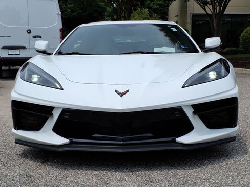 Used 2022 Chevrolet Corvette Stingray Preferred Cpe w/ Battery Protection Package RWD image 2