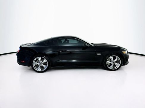 Used 2016 Ford Mustang GT RWD image 8
