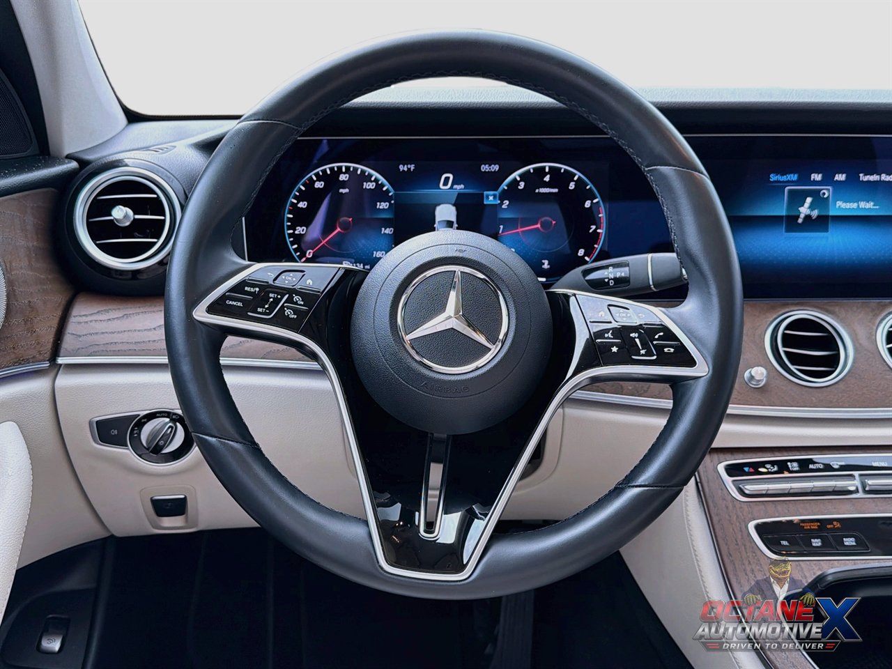 Used 2022 Mercedes-Benz E 350 Sedan image 11