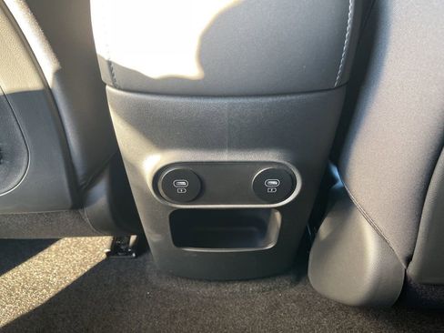 New 2026 Hyundai Ioniq 5 SE image 13