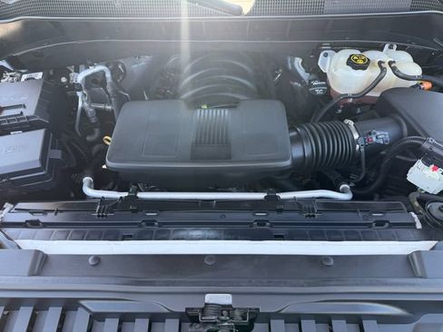 Used 2020 Chevrolet Silverado 1500 LT Trail Boss AWD/4WD image 22