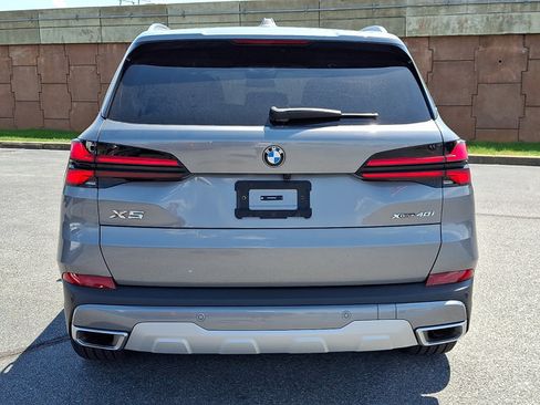 Certified 2026 BMW X5 xDrive40i AWD/4WD image 5