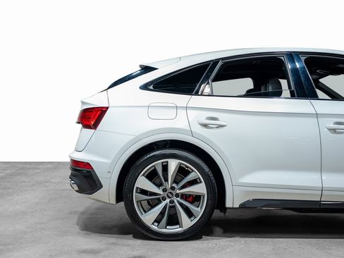 Used 2021 Audi SQ5 Prestige w/ Prestige Package image 24