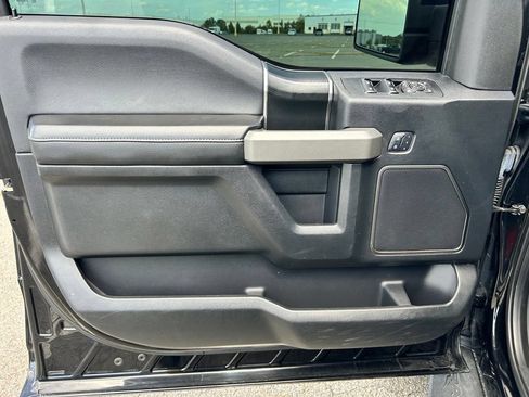 Used 2017 Ford F150 Raptor w/ Equipment Group 802A Luxury AWD/4WD image 20