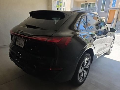Used 2024 Audi Q8 e-tron Premium Plus w/ Premium Plus Package AWD/4WD image 6