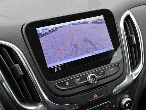 Used 2019 Chevrolet Equinox LT image 22