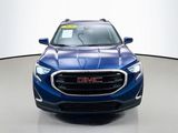 Used 2020 GMC Terrain SLE w/ Driver Convenience Package image 2