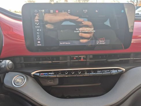 Used 2024 FIAT 500 e (RED) image 15