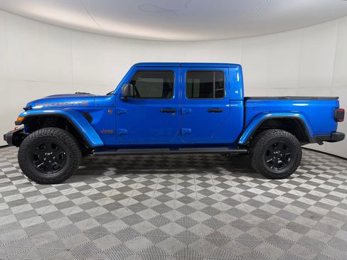 Used 2021 Jeep Gladiator Mojave AWD/4WD image 2