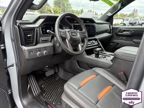 Used 2026 GMC Sierra 1500 AT4 w/ AT4 Premium Package AWD/4WD image 9