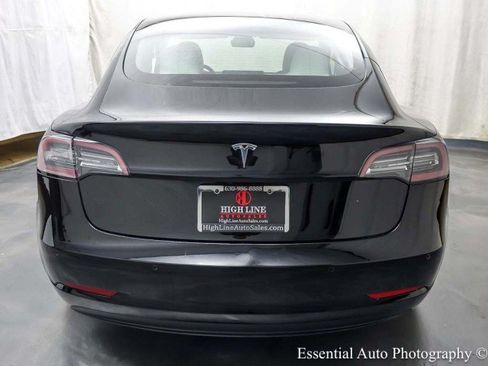 Used 2022 Tesla Model 3 RWD image 6