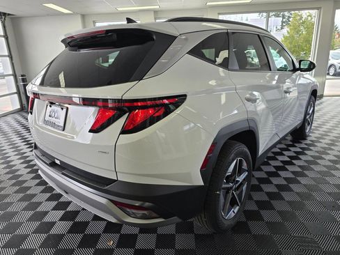 New 2026 Hyundai Tucson SEL AWD/4WD image 3