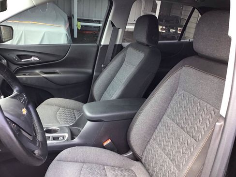 Used 2024 Chevrolet Equinox LT FWD image 7