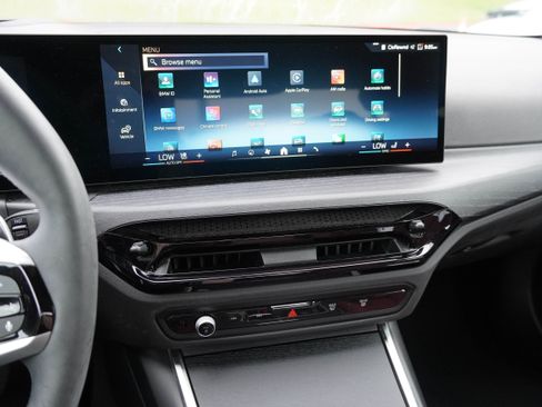 Used 2025 BMW 330i Sedan RWD image 23