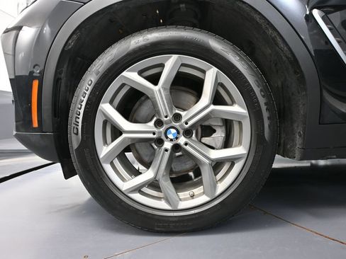 Used 2023 BMW X3 xDrive30i AWD/4WD image 17