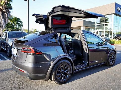 Used 2024 Tesla Model X AWD/4WD image 7