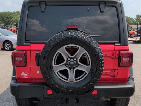 Used 2018 Jeep Wrangler Unlimited Sport S AWD/4WD image 4
