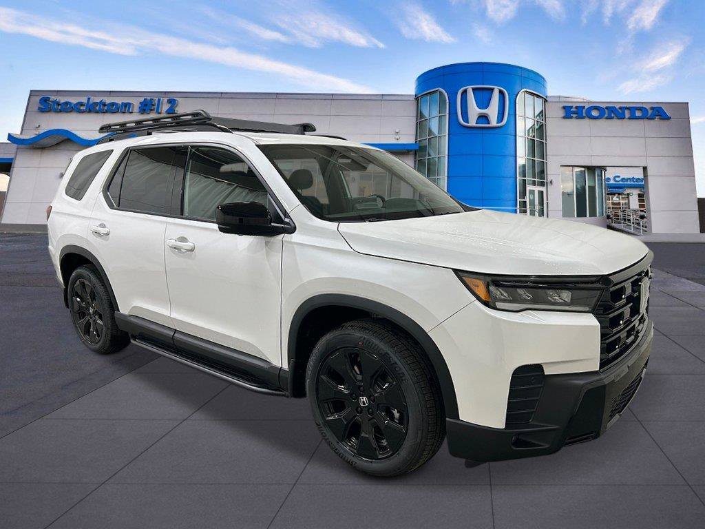 New 2026 Honda Pilot Black Edition image 7