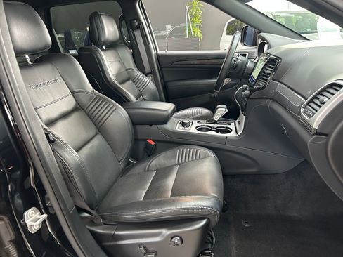 Used 2021 Jeep Grand Cherokee Trackhawk image 26